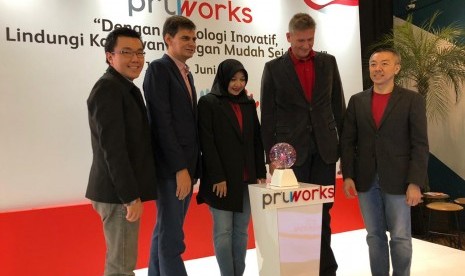 Prudential Indonesia Meluncurkan Asuransi UMKM 'PRUWorks' di Gedung Agro Plaza, Jakarta, Rabu (19/6).