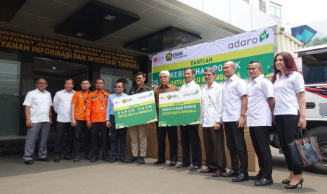 PT Adaro Indonesia bersama Kementerian ESDM memberikan donasi untuk korban gempa Sulawesi Tengah (Sulteng) melalui Rumah Zakat.