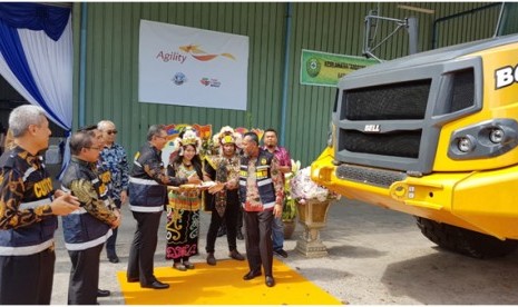 PT Agility International meresmikan operasional pusat logistik berikat (PLB) di Balikpapan, Kalimantan Timur, Kamis (10/10). 