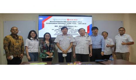 PT Agra Surya Energy, pengembang panel surya di Indonesia, dipercaya oleh Bank OCBC-NISP untuk menerima fasilitas term loan (pinjaman berjangka) sebesar Rp 254 miliar dan fasilitas forex (foreign exchange) line senilai 232 ribu dolar AS.