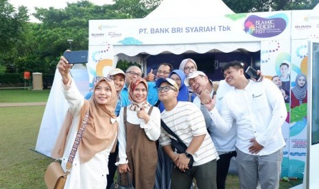 PT Bank BRIsyariah Tbk atau BRIsyariah hadir di acara Islamic Nexgen Fest Hijab Celebration 2019 yang digelar di kawasan Bintaro Jaya Xchange Park, Ahad (17/2).