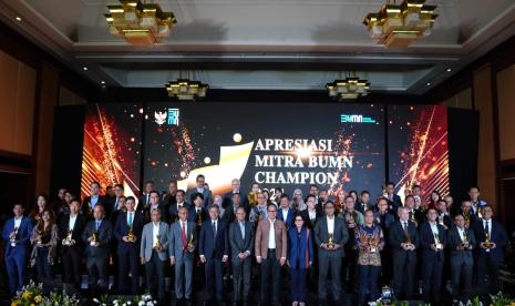 PT Bank Negara Indonesia (Persero) Tbk atau BNI kembali meraih penghargaan bergengsi di ajang Mitra BUMN Champion 2024 yang digelar Kementerian Badan Usaha Milik Negara (BUMN) sebagai Top 3 National Champion Kategori Kreditur/Investor BUMN.