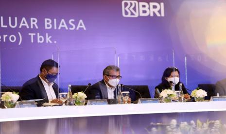 PT Bank Rakyat Indonesia (Persero) Tbk menggelar Rapat Umum Pemegang Saham Luar Biasa (RUPSLB) secara daring di Jakarta (22/07) dalam rangka mendapatkan persetujuan aksi korporasi right issue yang akan dilakukan BRI dengan mekanisme Penambahan Modal Dengan Memberikan Hak Memesan Efek Terlebih Dahulu (PMHMETD) terkait rencana pembentukan Holding Ultra Mikro. 