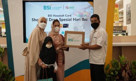 PT Bank Syariah Indonesia Tbk (BSI) memberikan apresiasi kepada para perempuan khususnya kaum Ibu dengan menggelar acara Shop Till Drop di salah satu pusat perbelanjaan di kawasan BSD, Tangerang Selatan. 