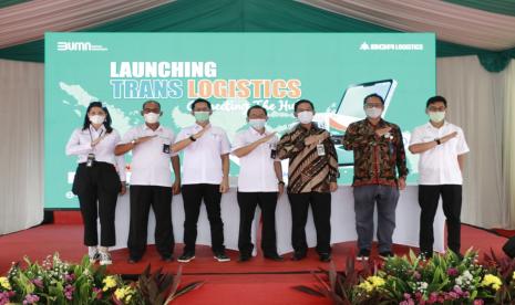 PT Bhanda Ghara Reksa (Persero) atau BGR Logistics meluncurkan layanan jasa Trans Logistics Jawa dan Sumatera di BGR Logistics Divre Kelapa Gading, Jakarta, Kamis (17/6).