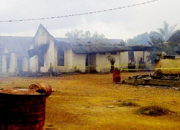 PT BSMI yang dibakar massa