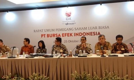 PT Bursa Efek Indonesia melaksanakan rapat umum pemegang saham luar biasa (RUPSLB) pada Kamis (25/10).