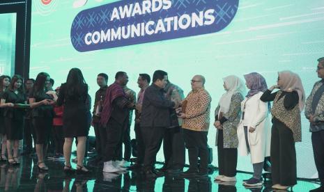  PT Dana Tabungan dan Asuransi Pegawai Negeri (Persero) atau Taspen meraih penghargaan sebagai Juara 3 Kategori Best Social Media Ranger (Perusahaan BUMN) pada BUMN Corporate Communications and Sustainability Summit (BCOMSS) 2023. Penghargaan tersebut diserahkan oleh Menteri BUMN Erick Thohir kepada Direktur Utama Taspen ANS Kosasih di Tennis Indoor Senayan, Jakarta (9/3). 