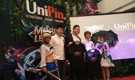 PT Dua Puluh Empat Jam Online dan Moonton selaku publisher dari gim Mobile Legends mengikat kerjasama belum lama ini di Jakarta. 