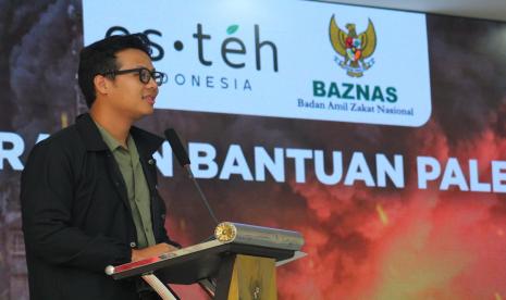 PT Es Teh Indonesia menyalurkan infak kemanusiaan untuk Palestina melalui Badan Amil Zakat Nasional (Baznas) RI, sebesar Rp100 juta, sebagai wujud kepedulian dan solidaritas untuk rakyat di Gaza Palestina.