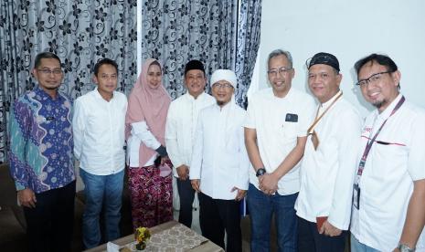  PT Finnet Indonesia yang merupakan anak usaha PT Telkom Metra dan PT Mekar Prana Indah tergerak untuk menitipkan donasi melalui Yayasan Daarut Tauhiid (DT). Hal ini untuk merayakan bulan suci Ramadhan 1444 H sekaligus untuk meringankan beban saudara kita.