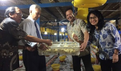 PT Japfa Comfeed Indonesia Tbk (Japfa) melalui anak usaha PT Ciomas Adisatwa meresmikan kandang yang berfungsi sebagai laboratorium usaha peternakan di Agritekno Park Universitas Brawijaya (Unibraw) di Jatikerto, Malang. 