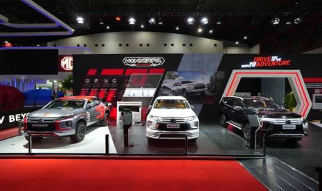 PT Mitsubishi Motors Krama Yudha Sales Indonesia (MMKSI), kembali berpartisipasi pada ajang Indonesia International Motor Show (IIMS), yang diselenggarakan pada 16 hingga 26 Februari 2023 di JIExpo Kemayoran Jakarta, dengan penampilan spesial sebuah mobil konsep compact SUV dari Mitsubishi Motors yakni Mitsubishi XFC Concept.