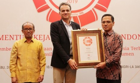 PT Mowilex Indonesia meraih penghargaan Indonesia Original Brand (IOB) 2019. 