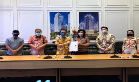 PT NAC Strata Asia berencana membangun fasilitas olah raga berstandar internasional dengan nama Verde Sports Hub di Kawasan Pantai Indah Kapuk (PIK) 2, Jakarta dengan mengusung gaya lifestyle dan entertainment.