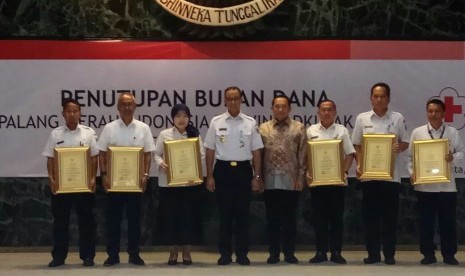 PT Pembangunan Jaya Ancol Tbk menerima penghargaan dari Palang Merah Indonesia Provinsi DKI Jakarta. 