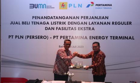  PT Pertamina Energy Terminal menjalin kerja sama dengan PT PLN (Persero) untuk memperkuat keandalan pasokan listrik di Terminal BBM Pulau Sambu. Adapun kerja sama penandatanganan jual beli tenaga listrik (SPJBTL) dengan kapasitas mencapai 3,465 mVA.