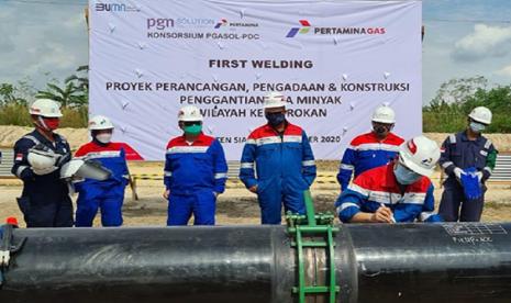 PT Pertamina Gas (Pertagas), selaku afiliasi dari subholding gas PT Perusahaan Gas Negara Tbk (PGN), telah melaksanakan first welding (pengelasan perdana) pembangunan jaringan pipa minyak menuju Blok Rokan di Riau. 