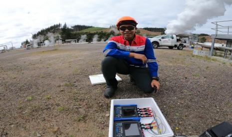 PT Pertamina Geothermal Energy (PGE), anak usaha dari PT Pertamina (Persero), terus berinovasi demi mempercepat pengembangan energi panas bumi di Tanah Air . Kontribusi kaum milenial dalam penggunaan energi baru terbarukan bisa mempercepat proses transisi energi di Indonesia. Adapun proses ini merupakan sebuah keniscayaan yang harus dilakukan semua negara. 