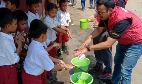  PT Pertamina Hulu Energi-Offshore North West Java (PHE-ONWJ) bekerja sama dengan PT Pertamedika terus meningkatkan pelayanan kesehatan di Karawang.