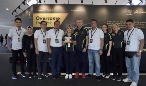 PT Pertamina Lubricants, anak perusahaan PT Pertamina (Persero), melalui produk  Pertamina Fastron  menjadi Technical Partner pabrikan supercar dunia, Automobili Lamborghini dalam ajang balap bergengsi GT3 dan Super Trofeo Championships di tahun 2020 dan 2021.