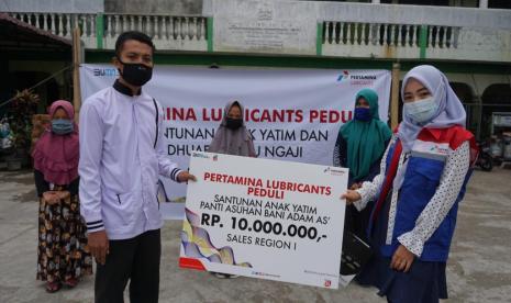 PT Pertamina Lubricants, memberikan santunan kepada lebih dari 1.750 anak yatim, kaum dhuafa dan para guru mengaji di 33 Yayasan dan Panti Asuhan di penjuru negeri.