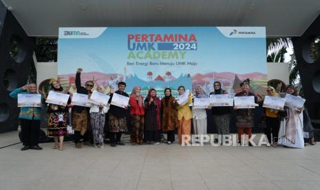 PT Pertamina (Persero) mengukuhkan 519 usaha mikro dan kecil (UMK) yang berhasil lulus dan naik kelas dalam program Pertamina UMK Academy 2024 skala nasional.