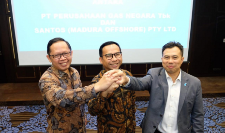  PT Perusahaan Gas Negara (PGN) Tbk menandatangani Perjanjian Jual Beli Gas (PJBG) dengan Santos Pty Ltd.