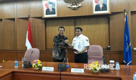 PT Pindad dan PT Geo Dipa Energi (Persero), menandatanganan nota kesepahaman untuk Pengembangan Teknologi Organic Rankine Cycle (ORC) dan Binary System. Mou, ditandatangani oleh Direktur Utama PT Pindad (Persero), Abraham Mose dan Direktur Utama  PT Geo Dipa Energi (Persero), Riki Firmandha Ibrahim, Senin (31/7) di Gedung Direktorat Pindad.