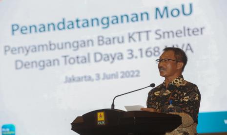 PT PLN (Persero) siap menyediakan pasokan listrik yang andal untuk 6 perusahaan pemurnian hasil tambang atau smelter di Pulau Sulawesi sebesar 3.168 Mega Volt Ampere (MVA). Langkah ini guna mendukung upaya pemerintah untuk meningkatkan nilai tambah bagi produk tambang dalam negeri lewat hilirisasi mineral.