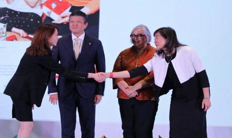 PT Prudential Life Assurance (Prudential Indonesia), bersama PT Bank UOB Indonesia meluncurkan produk Asuransi Kumpulan yang dapat disesuaikan dengan skala usaha serta kebutuhan badan usaha. Hal ini bagi Prudential sebagai bentuk dukungan bagi para pelaku usaha di Indonesia.