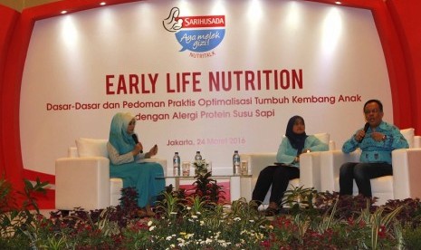 PT Sarihusada Generasi Mahardika (Sarihusada) yang menghadirkan para ahli dibidangnya ini mengambil tema ‘Early Life Nutrition: Dasar-dasar dan Pedoman Praktis Optimalisasi Tumbuh Kembang Anak dengan Alergi Protein Susu Sapi’