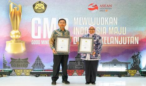 PT Semen Indonesia (Persero) Tbk  menerapkan kaidah teknik pertambangan yang baik (Good Mining Practice) mendapat apresiasi dari Kementerian Energi dan Sumber Daya Mineral (ESDM) dengan diraihnya empat penghargaan pada ajang Good Mining Practice Award 2023 yang diselenggarakan oleh Direktorat Jenderal Mineral dan Batubara.