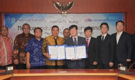 PT Surveyor Indonesia dan Korea Western Power Co., Ltd (Kowepo) menandatangani MoU untuk membangun pembangkit di Indonesia Timur.