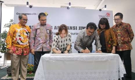 PT Telkom Indonesia bersama Commonwealth Life meluncurkan produk bernama 'Jiwa Sehat'. 