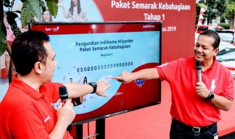 PT Telkom Indonesia (Persero) Tbk (Telkom) mengumumkan pemenang program “IndiHome Miliarder Paket Semarak Kebahagiaan Tahap 1”. Pemenang undian adalah 125 pelanggan beruntung yang tersebar di tujuh Telkom Regional.