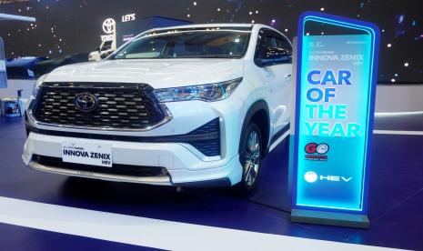 PT Toyota-Astra Motor (TAM) menghadirkan All New Kijang Innova Zenix Hybrid di GIIAS 2024.