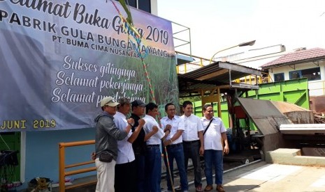 PTPN VII gunakan ampas tebu sebagai bahan bakar pemanas turbin Pabrik Gula Bunga Mayang Lampung pada musim giling tahun ini.