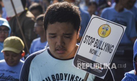 Belajar daring membuat anak penyandang autis sulit mendapat hak pendidikan.