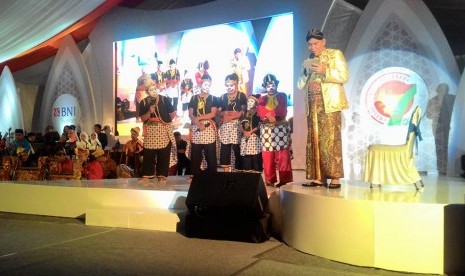 Punakawan Show LAZ Al Azhar meriahkan milad ke-7 BNI Syariah.