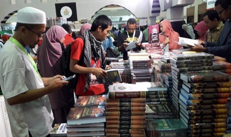 Pustaka Al-Kautsar di Islamic Book Fair IBF (2017).