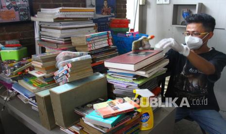 Komisi X DPR RI mendorong Perpustakaan Nasional (Perpusnas) untuk membuat langkah strategis dalam pemenuhan kekurangan pustakawan. (ilustrasi).