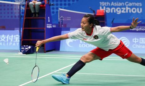 Putri Kusuma Wardani. Langkah Putri Kusuma Wardani di Asian Games Hungzhou 2022 terhenti di babak 16 besar. Ia gagal melewati tunggal putri India, Pusarla Venkata Sindhu.