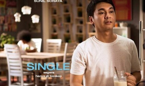 Raditya Dika dalam film Single