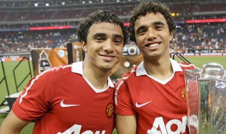 Rafael da Silva dan Fabio da Silva.