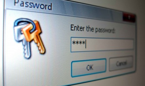 Menurut data NordPass, “password” menjadi kata sandi yang paling banyak digunakan oleh warganet di dunia sebanyak 4.929.113 kali dengan time to crack (waktu yang dibutuhkan peretas untuk membobol) kurang dari sedetik