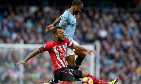 Raheem Sterling dijegal pemain Southampton.