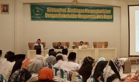 Rakior Bimas Islam Kemenag Kota Bogor di Hotel Onih Bogor.