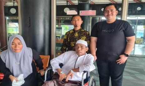 Ramlan bin Ahmad Sontel asal Kabupaten Bengkalis setelah selesai menjalani perawatan di Rumah Sakit Haji Pondok Gede kembali dengan selamat di Tanah Air dan dijadwalkan tiba Pekanbaru, Sabtu sore (19/8/2023). 