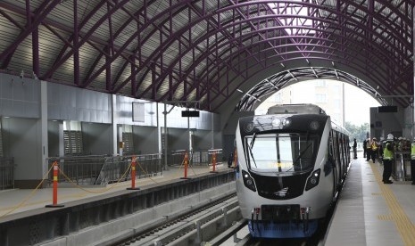 Light Rail Transit (LRT) at Bumi Sriwijaya station, Palembang, South Sumatra.